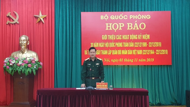 Họp báo thông tin kỷ niệm Ngày hội Quốc phòng toàn dân và Ngày thành lập QĐND Việt Nam