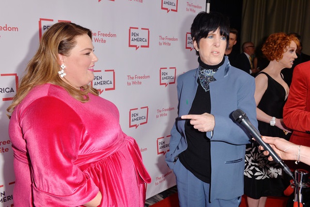 Chrissy Metz vẫn xinh đẹp dù vóc dáng nặng nề - 5 Chrissy Metz vẫn xinh đẹp dù vóc dáng nặng nề - 5
