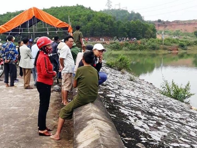 Vụ nữ sinh lớp 6 tử vong bất thường: Lộ diện người phụ nữ đi cùng nữ sinh - 1 Vụ nữ sinh lớp 6 tử vong bất thường: Lộ diện người phụ nữ đi cùng nữ sinh - 1