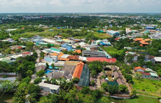 Vụ Gia Trang Quán – Tràm Chim Resort: Vận động tháo dỡ nhưng không xác định được sai phạm?! - 1 Vụ Gia Trang Quán – Tràm Chim Resort: Vận động tháo dỡ nhưng không xác định được sai phạm?! - 1
