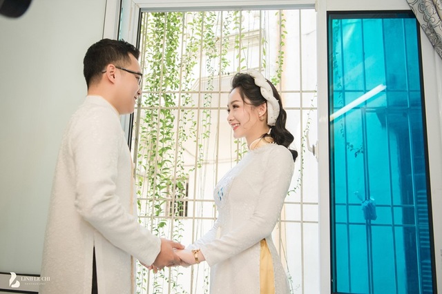 Lộ diện hôn phu của biên tập viên VTV Thu Hà - 11 Lộ diện hôn phu của biên tập viên VTV Thu Hà - 11