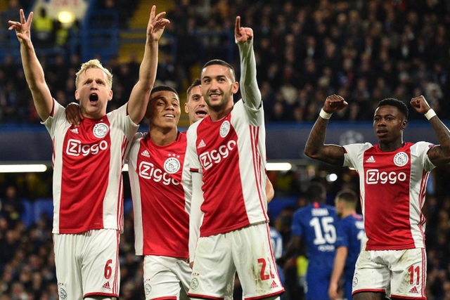 Những khoảnh khắc trong trận hòa đầy kinh ngạc giữa Chelsea và Ajax - 11 Những khoảnh khắc trong trận hòa đầy kinh ngạc giữa Chelsea và Ajax - 11