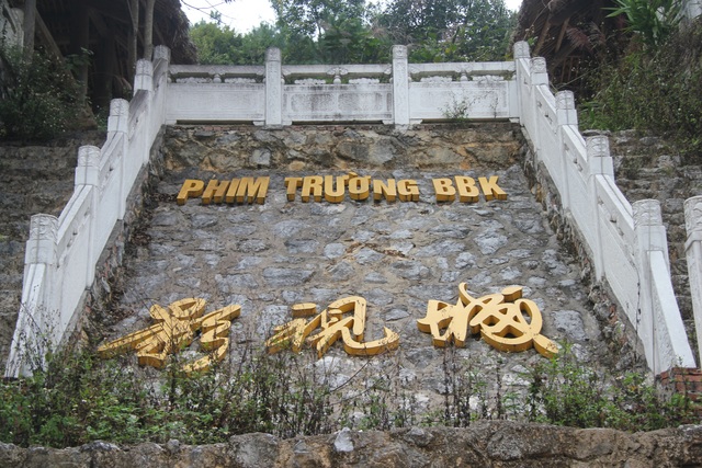 Chủ công trình “bí ẩn” thừa nhận đoàn phim Trung Quốc từng tác nghiệp tại đây - 1 Chủ công trình “bí ẩn” thừa nhận đoàn phim Trung Quốc từng tác nghiệp tại đây - 1