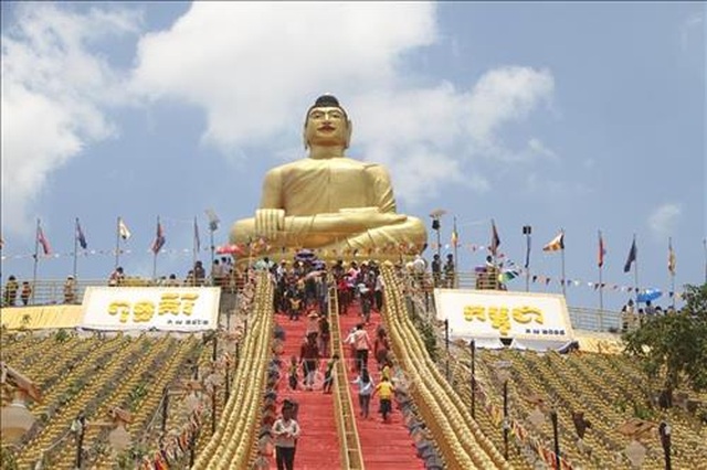 Việt Nam đứng thứ hai về lượng du khách tới Campuchia - 1 Việt Nam đứng thứ hai về lượng du khách tới Campuchia - 1