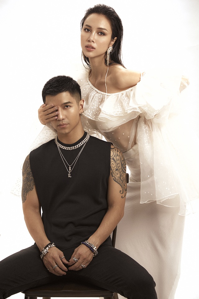 Vũ Ngọc Anh - Cường Seven khoe ảnh mặn nồng - 4 Vũ Ngọc Anh - Cường Seven khoe ảnh mặn nồng - 4