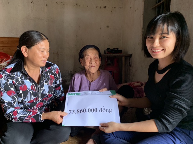 Cụ bà có 6 chiếc chum sứt hạnh phúc khi được nghe một tiếng gọi: Mẹ ơi! - 5 Cụ bà có 6 chiếc chum sứt hạnh phúc khi được nghe một tiếng gọi: Mẹ ơi! - 5