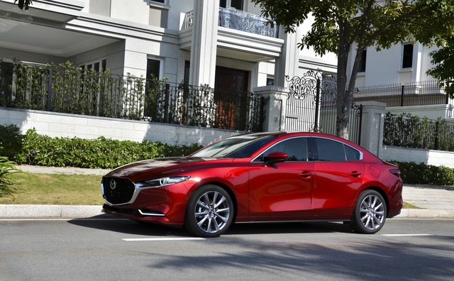 Bộ đôi hoàn toàn mới Mazda3 và Mazda3 Sport: Cạnh tranh không nằm ở giá - 2