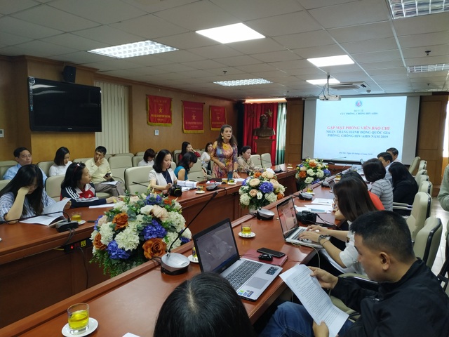Cảnh báo gia tăng nhiễm HIV ở nhóm nam quan hệ tình dục đồng giới - 1 Cảnh báo gia tăng nhiễm HIV ở nhóm nam quan hệ tình dục đồng giới - 1