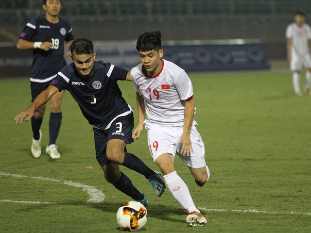 u-19-vn-guam-1181119-1573227500307.jpg
