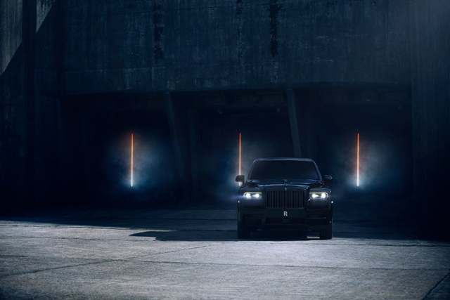 Rolls-Royce Cullinan Black Badge - Xe siêu-siêu sang cho nhà giàu - 1