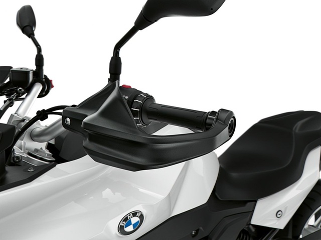 BMW Motorrad ra mắt bộ đôi onroad cỡ trung F900R và F900XR - 11