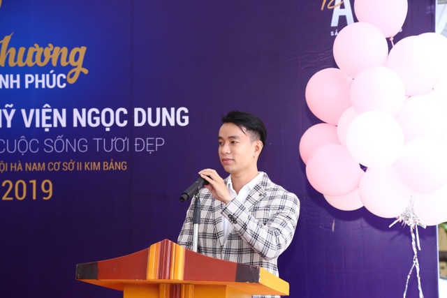 Thẩm mỹ viện Ngọc Dung xây dựng khuôn viên giải trí cho những mảnh đời khó khăn - 5 Thẩm mỹ viện Ngọc Dung xây dựng khuôn viên giải trí cho những mảnh đời khó khăn - 5