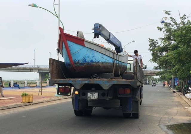 Phú Yên di dời hơn 30.000 dân trước bão số 6 - 12 Phú Yên di dời hơn 30.000 dân trước bão số 6 - 12