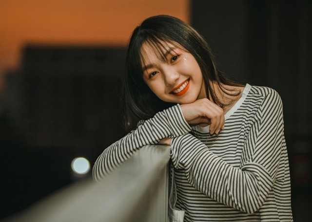 Nữ sinh xứ Nghệ mới vào đại học đã nổi rần rần vì vẻ ngoài tươi tắn - 6 Nữ sinh xứ Nghệ mới vào đại học đã nổi rần rần vì vẻ ngoài tươi tắn - 6