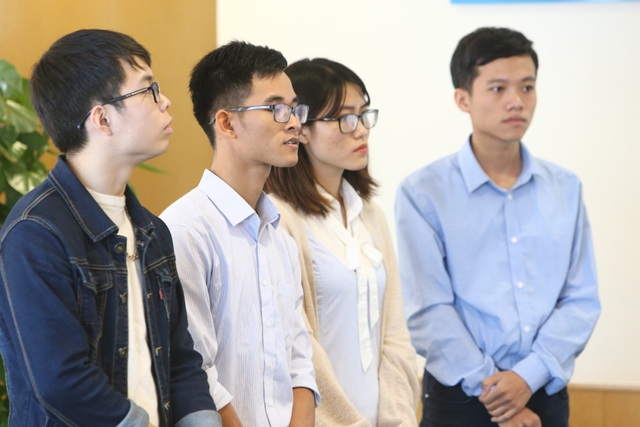 Xem màn hỏi xoáy đáp xoay của Hội đồng giám khảo và các thí sinh Nhân tài Đất Việt 2019 - 13