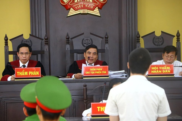 Tử hình kẻ sát hại 3 người trong một gia đình ở Bình Dương - 3 Tử hình kẻ sát hại 3 người trong một gia đình ở Bình Dương - 3