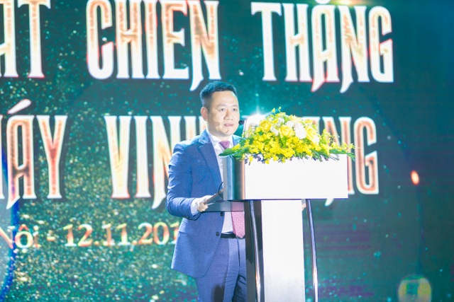 Bùng nổ cảm xúc tại Lễ ra quân dự án nghìn tỷ đồng của Tân Hoàng Minh - 3 Bùng nổ cảm xúc tại Lễ ra quân dự án nghìn tỷ đồng của Tân Hoàng Minh - 3