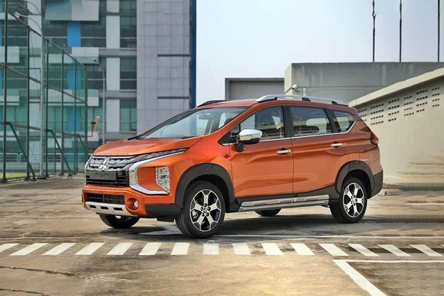 Mitsubishi Xpander Cross ra mắt, giá khởi điểm tương đương 430 triệu đồng - 1