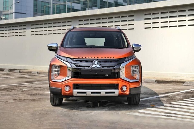 Mitsubishi Xpander Cross ra mắt, giá khởi điểm tương đương 430 triệu đồng - 4