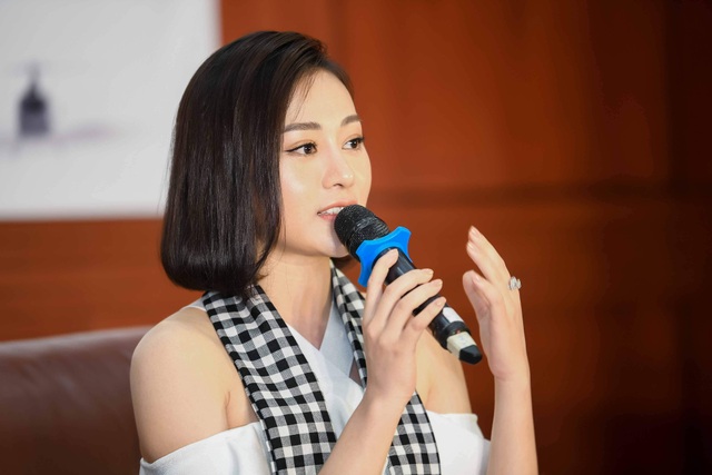 Phương Oanh kể về quãng thời gian sống trong nước mắt, nhiều đêm tủi thân - 2 Phương Oanh kể về quãng thời gian sống trong nước mắt, nhiều đêm tủi thân - 2