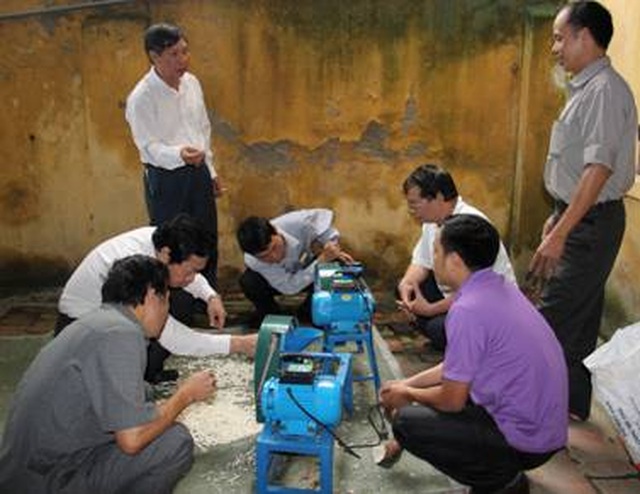 “Kỹ sư hai lúa” chế tạo máy ruôi sắn củ tươi giành giải thưởng Tự học thành tài Nhân tài Đất Việt năm 2019 - 3