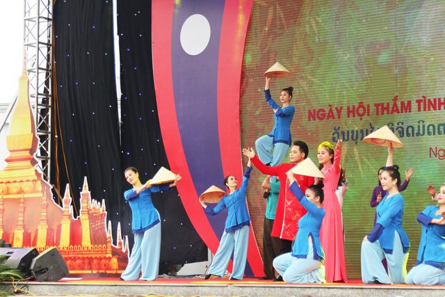 Khai mạc chương trình “Thắm tình hữu nghị đặc biệt Việt Nam - Lào” năm 2019 - Ảnh minh hoạ 4