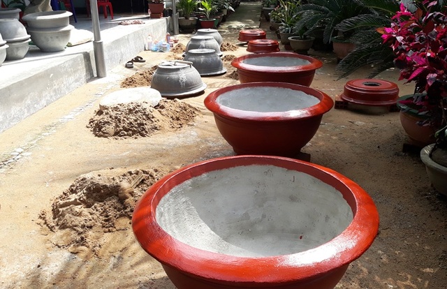 Lão nông xin rút khỏi hộ nghèo vì không muốn Nhà nước bảo trợ mãi - 4 Lão nông xin rút khỏi hộ nghèo vì không muốn Nhà nước bảo trợ mãi - 4
