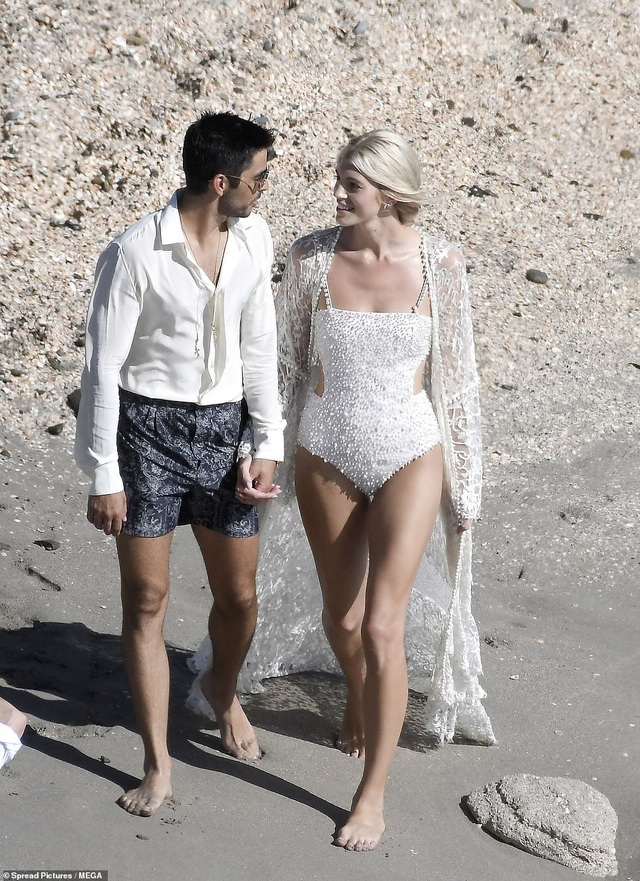Siêu mẫu nội y Devon Windsor đã kết hôn - 15 Siêu mẫu nội y Devon Windsor đã kết hôn - 15