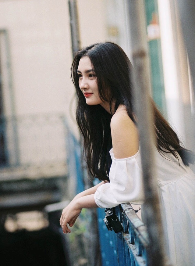 Nữ sinh ĐH Sài Gòn sở hữu nhan sắc khả ái đốn tim dân mạng - 1 Nữ sinh ĐH Sài Gòn sở hữu nhan sắc khả ái đốn tim dân mạng - 1