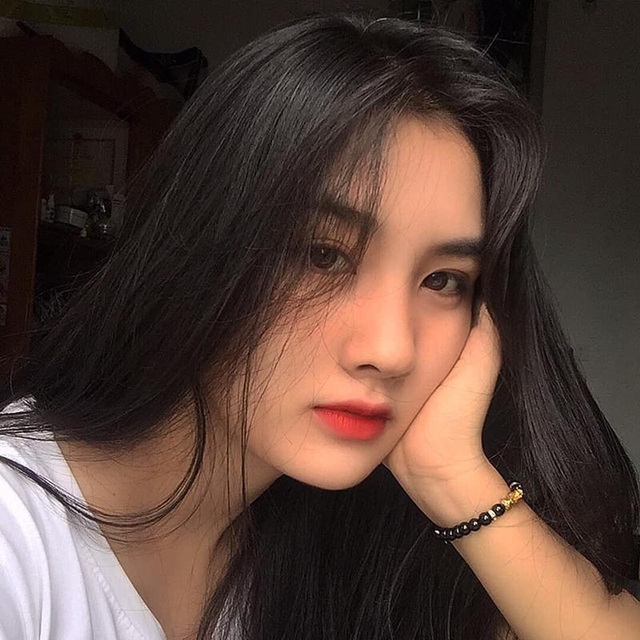 Nữ sinh ĐH Sài Gòn sở hữu nhan sắc khả ái đốn tim dân mạng - 2 Nữ sinh ĐH Sài Gòn sở hữu nhan sắc khả ái đốn tim dân mạng - 2