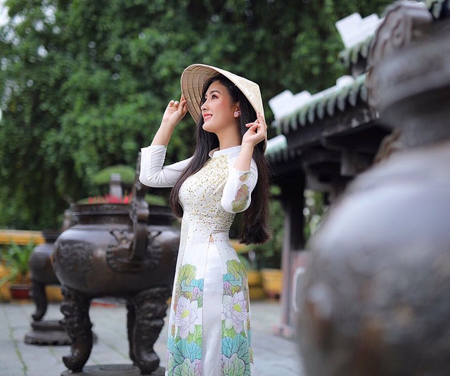 Nữ sinh ĐH Sài Gòn sở hữu nhan sắc khả ái đốn tim dân mạng - 5 Nữ sinh ĐH Sài Gòn sở hữu nhan sắc khả ái đốn tim dân mạng - 5