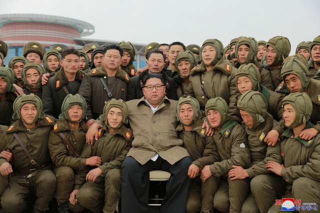 Tổng thống Trump “sốt ruột”, giục ông Kim Jong-un nhanh chóng hành động - 2 Tổng thống Trump “sốt ruột”, giục ông Kim Jong-un nhanh chóng hành động - 2