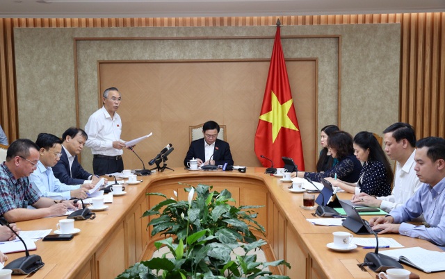 “Bão giá” thịt lợn gia tăng, Chính phủ quyết định nhập khẩu “bù” thiếu hụt - 3 “Bão giá” thịt lợn gia tăng, Chính phủ quyết định nhập khẩu “bù” thiếu hụt - 3
