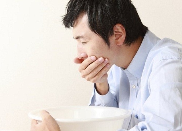 Người bị huyết áp cao, chóng mặt, buồn nôn có sử dụng Định Áp Vương được không? - 1 Người bị huyết áp cao, chóng mặt, buồn nôn có sử dụng Định Áp Vương được không? - 1