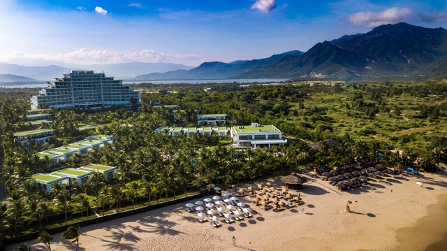 Crystal Bay Hospitality: Nơi công suất phòng luôn đạt trên 90% - 1 Crystal Bay Hospitality: Nơi công suất phòng luôn đạt trên 90% - 1