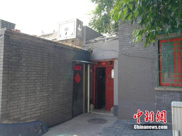 Nhà 5,6m2 trong ngõ như phố cổ, kê vừa một chiếc giường... bán hơn 4 tỷ đồng - 5 Nhà 5,6m2 trong ngõ như phố cổ, kê vừa một chiếc giường... bán hơn 4 tỷ đồng - 5