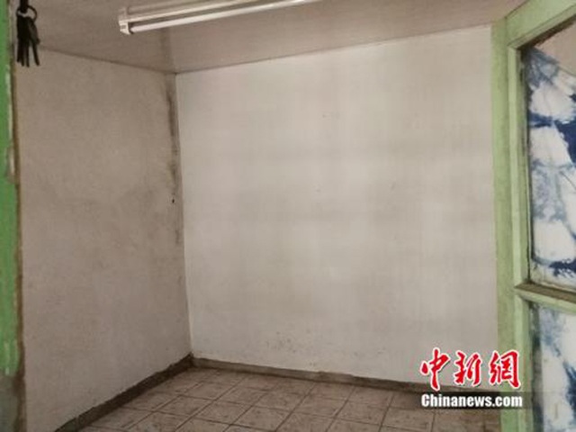 Nhà 5,6m2 trong ngõ như phố cổ, kê vừa một chiếc giường... bán hơn 4 tỷ đồng - 7 Nhà 5,6m2 trong ngõ như phố cổ, kê vừa một chiếc giường... bán hơn 4 tỷ đồng - 7