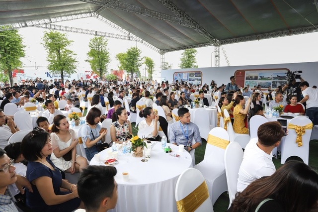 Một Hà Nội rất thơ và tình được tái hiện trọn vẹn trong The Manor Central Park - 2 Một Hà Nội rất thơ và tình được tái hiện trọn vẹn trong The Manor Central Park - 2