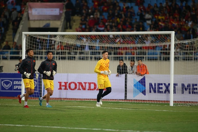Việt Nam 0-0 Thái Lan: Hai quyết định gây tranh cãi của trọng tài - 16