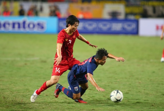Việt Nam 0-0 Thái Lan: Hai quyết định gây tranh cãi của trọng tài - 30