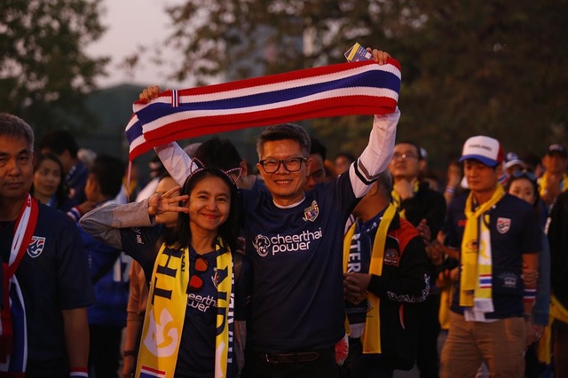 Việt Nam 0-0 Thái Lan: Hai quyết định gây tranh cãi của trọng tài - 5