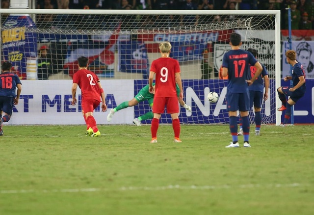 Việt Nam 0-0 Thái Lan: Hai quyết định gây tranh cãi của trọng tài - 25