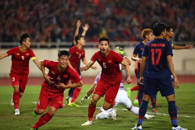 Việt Nam 0-0 Thái Lan: Hai quyết định gây tranh cãi của trọng tài - 28