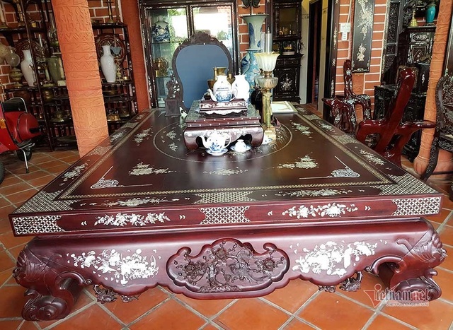 Biệt phủ bằng gốm đỏ có 1 không 2 ở Việt Nam của đại gia miền Tây - 5 Biệt phủ bằng gốm đỏ có 1 không 2 ở Việt Nam của đại gia miền Tây - 5