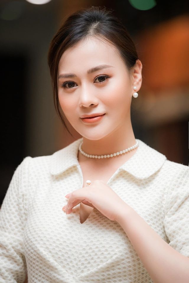 Chị gái tiết lộ “con người thật” của “Quỳnh Búp bê” Phương Oanh - 7 Chị gái tiết lộ “con người thật” của “Quỳnh Búp bê” Phương Oanh - 7