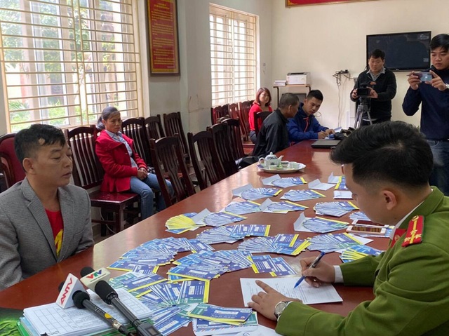 Hà Nội: Phát hiện gần 1000 chiếc vé giả trận Việt Nam - Thái Lan tối nay - 1 Hà Nội: Phát hiện gần 1000 chiếc vé giả trận Việt Nam - Thái Lan tối nay - 1