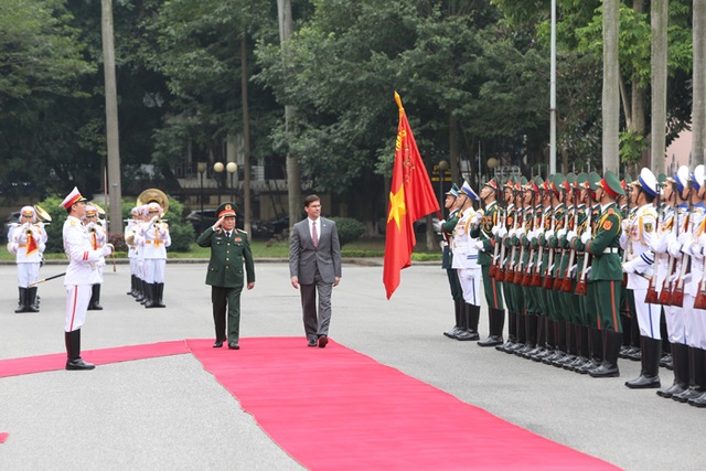 Bộ trưởng Bộ Quốc phòng Hoa Kỳ Mark Esper thăm chính thức Việt Nam