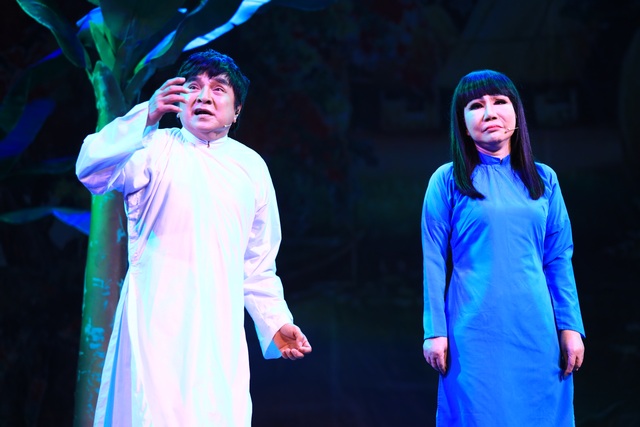 NSND Hồng Vân thấy “ngợp” khi tham gia vở cải lương kinh điển “Lan và Điệp” - 3 NSND Hồng Vân thấy “ngợp” khi tham gia vở cải lương kinh điển “Lan và Điệp” - 3