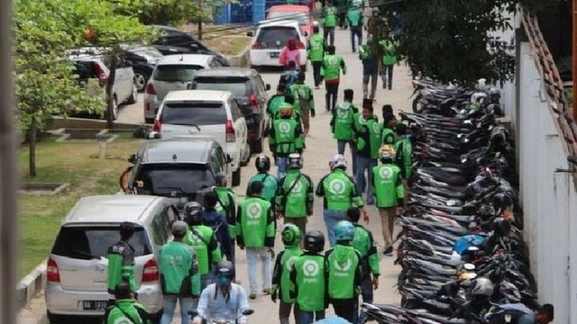 Vụ cướp xác hy hữu của hàng chục tài xế xe ôm ở Indonesia - 1 Vụ cướp xác hy hữu của hàng chục tài xế xe ôm ở Indonesia - 1