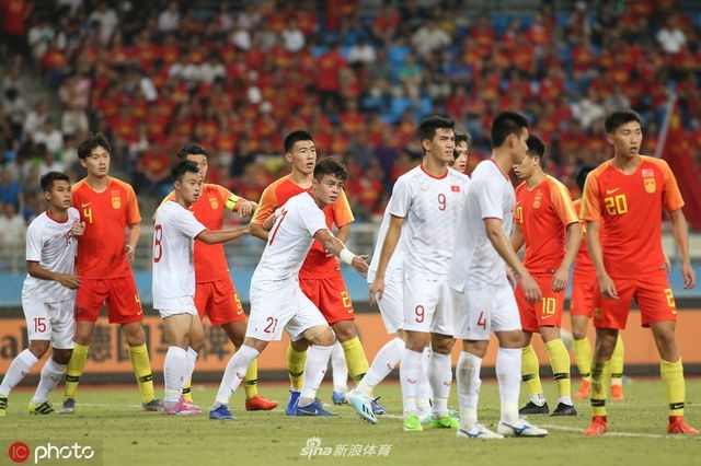 u-22-vietnam-4-1574415036076.jpg